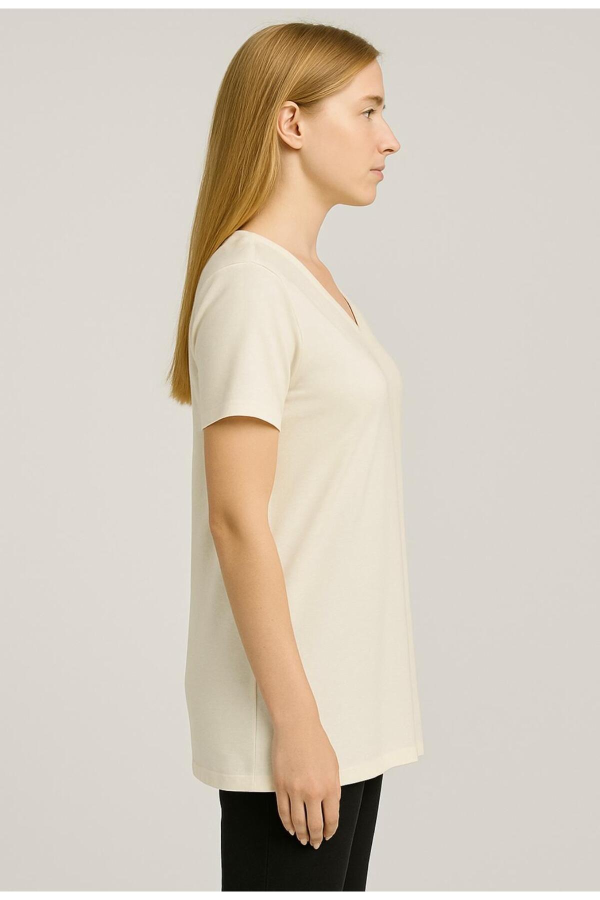 Kadın Kısa Kollu Pamuklu Oversize Rahat Kesim T-shirt-d804-k